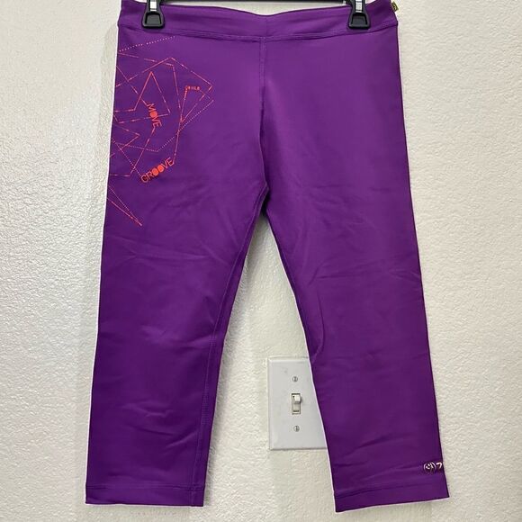 ZUMBA LEGGINGS  - Picture 1 of 6
